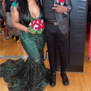 Prom dress I won’t wear again. Don’t want to waste!